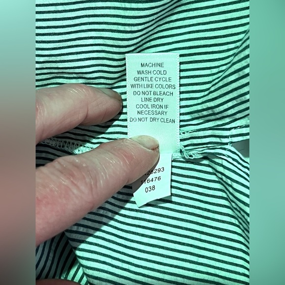 MELISSA PAIGE Navy and white micro striped off shoulder top size M.‎ - Picture 11 of 11